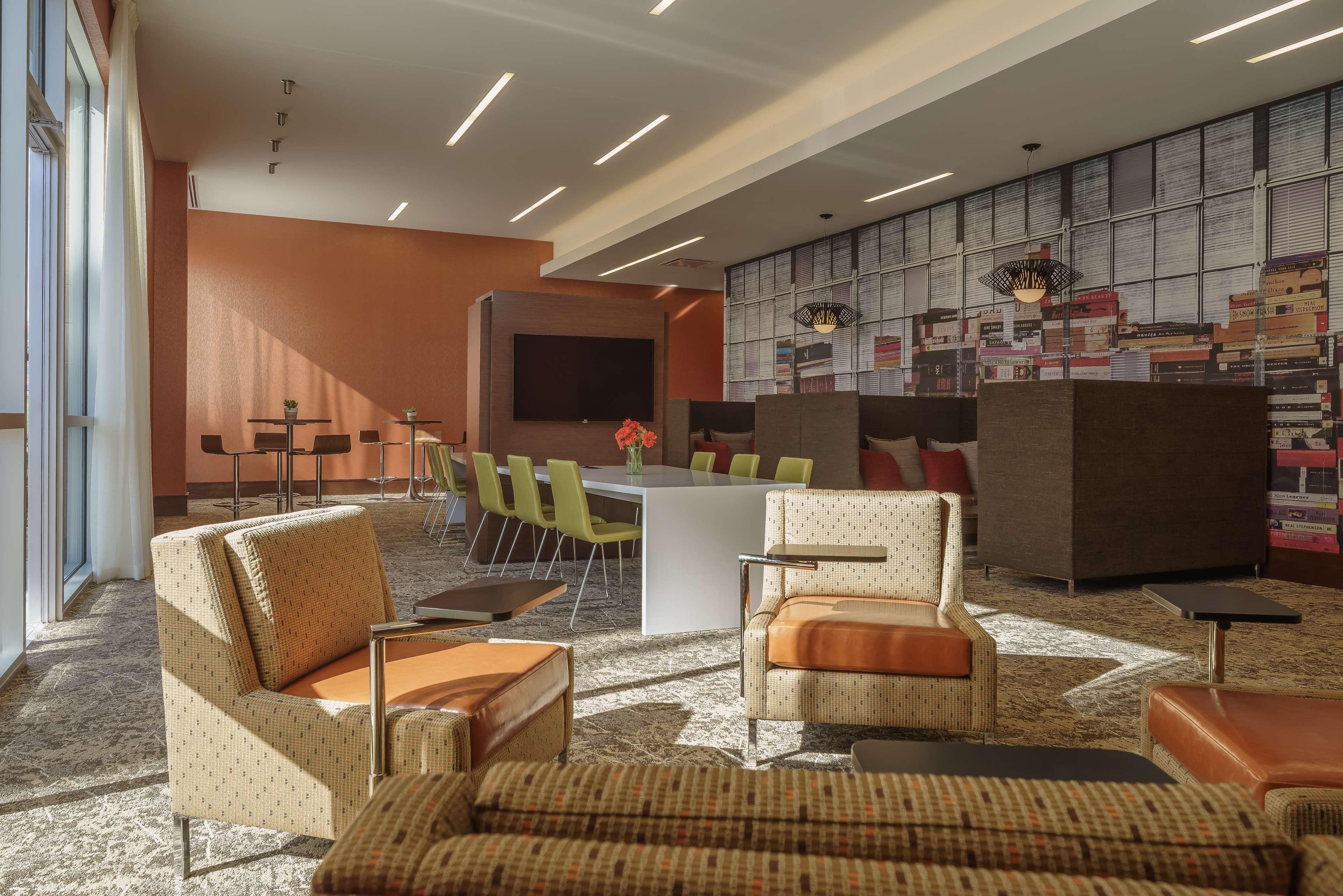 Hyatt Regency Aurora-Denver Conference Center Екстериор снимка